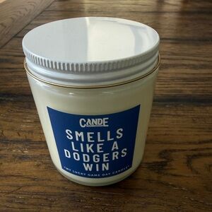 Dodgers Fan Candle Smells Like a Dodgers Win Vanilla Oak Soy Candle 8oz